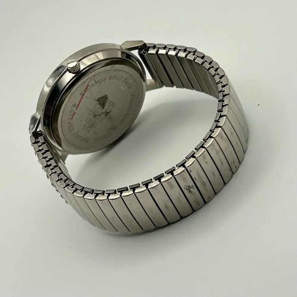 New York & Company discover elegant